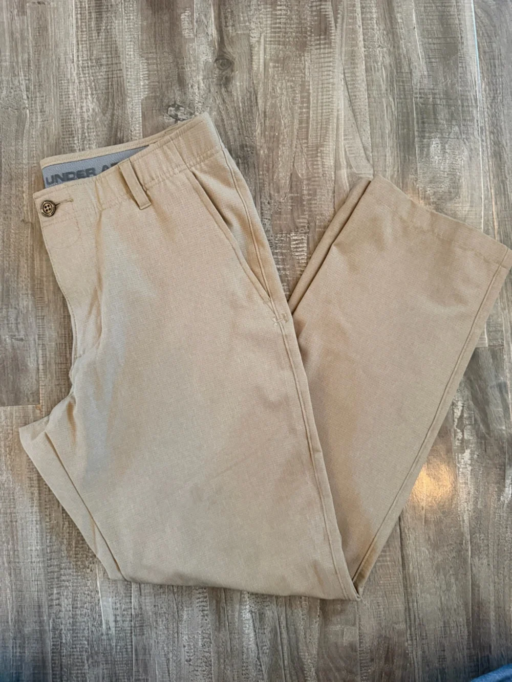 Under Armour Men's Tan Chino Pants